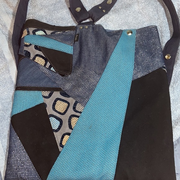 Nwot Carson Rogers Carogi Backpack convertible Sling Bag - Picture 11 of 12